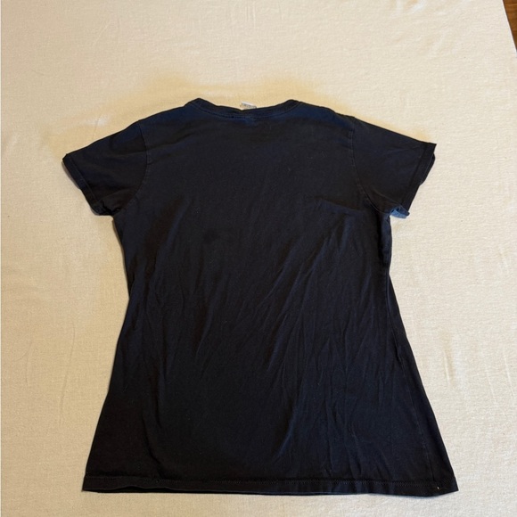 Black Graphic Tee Women Size Small - Picture 3 of 4